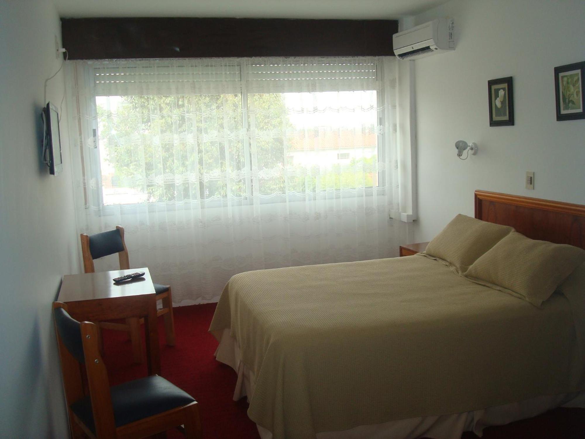 Hotel Centenario Atlántida Pokoj fotografie